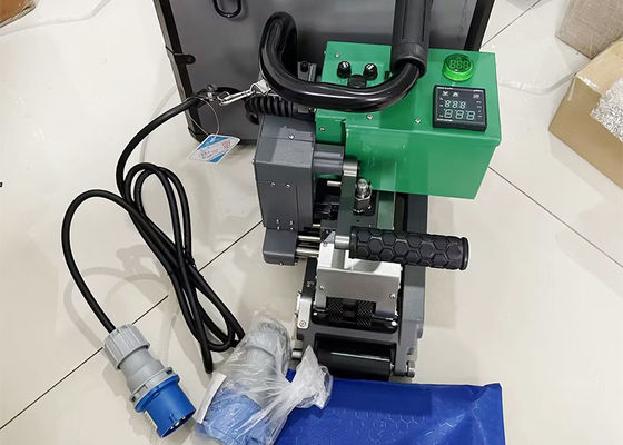CX900 Hete wig lasser 1800W voor het lassen van 0,8-3,0 mm HDPE geomembraan vijverfolie